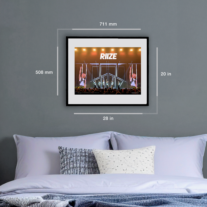 RIIZE “Hand In Air” Poster – Rising Loud Tour Series [US]